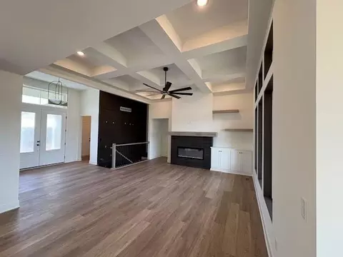 Living - 4733 NW Sienna Rdg, Riverside, MO 64150 photo 1 of 11