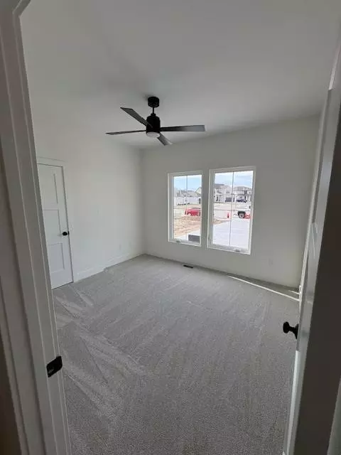 Bedroom - 4733 NW Sienna Rdg, Riverside, MO 64150 photo 1 of 3
