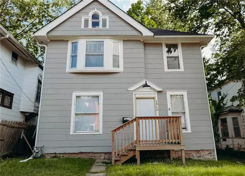 1912 Faraon St, Saint Joseph, MO 64501