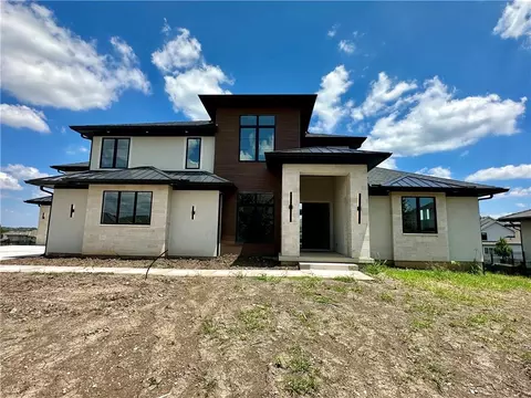 17325 Larsen St, Overland Park, KS 66221