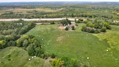 8203 Outer Belt Rd, Grandview, MO 64030 photo 2