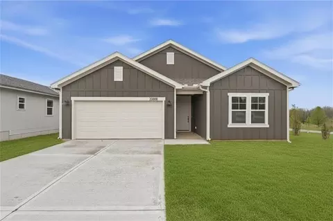 20689 Skyview Ln, Spring Hill, KS 66083