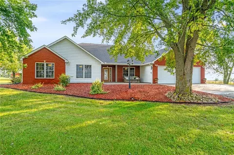 9005 NW State Route 52, Amoret, MO 64722