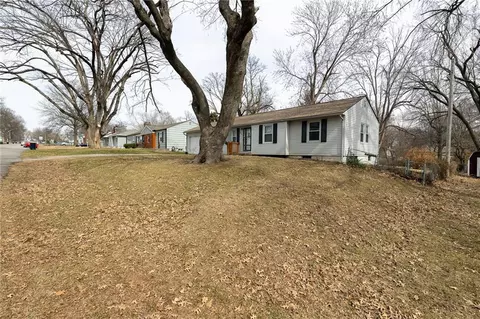 4521 Moats Ave, Kansas City, MO 64133