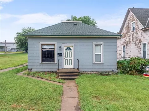 118 Alabama St, Saint Joseph, MO 64504