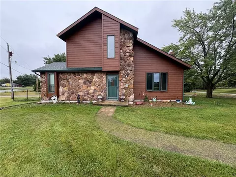 700 Taylor St, Bethany, MO 64424
