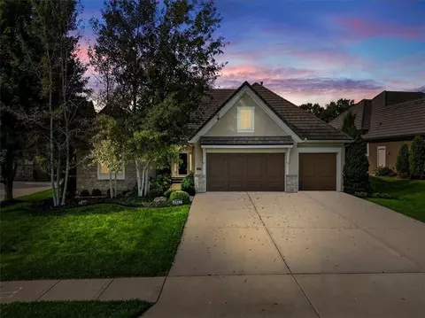 15206 Catalina St, Leawood, KS 66224