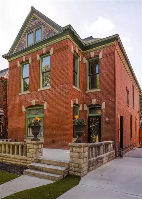 3024 Grand Ave, Kansas City, MO 64108