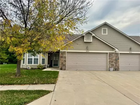1823 N 156th Ter, Basehor, KS 66007