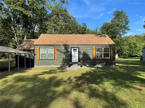 509 Waverly Way, Coffeyville, KS 67337