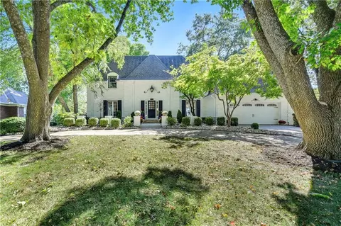 12725 High Dr, Leawood, KS 66209
