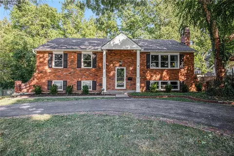 6633 Nall Ave, Prairie Village, KS 66202