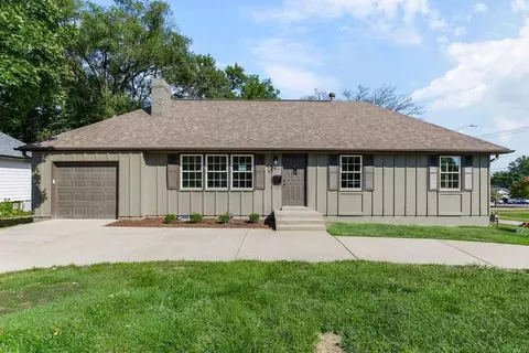 7041 Russell St, Overland Park, KS 66204