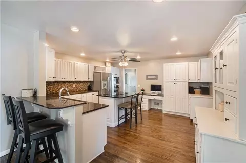 Kitchen - 1820 SW Keystone Dr, Blue Springs, MO 64014 photo 1 of 2