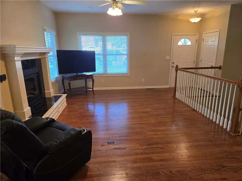 Living - 503 E Ottawa St, Paola, KS 66071 photo 3 of 8