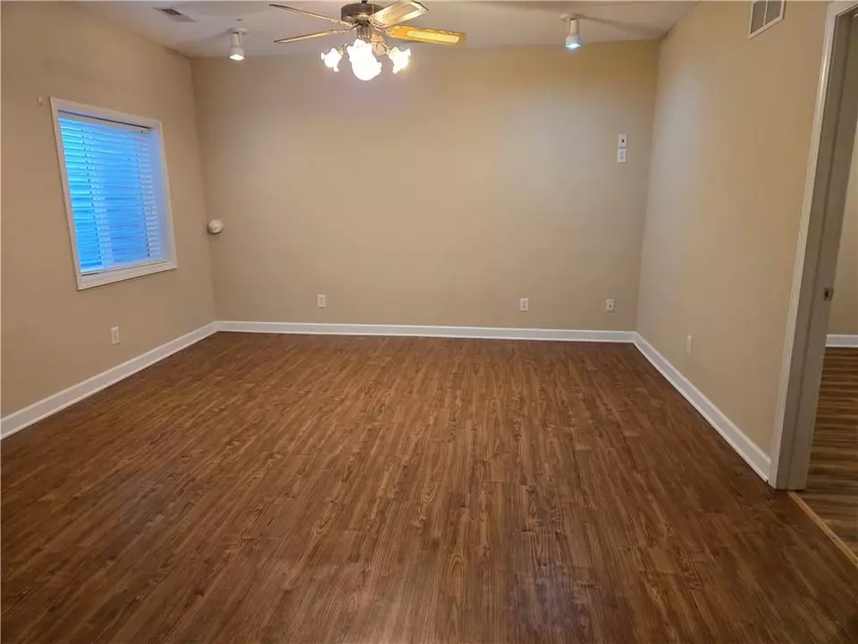 Living - 503 E Ottawa St, Paola, KS 66071 photo 7 of 8