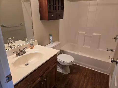Bath - 503 E Ottawa St, Paola, KS 66071 photo 1 of 6