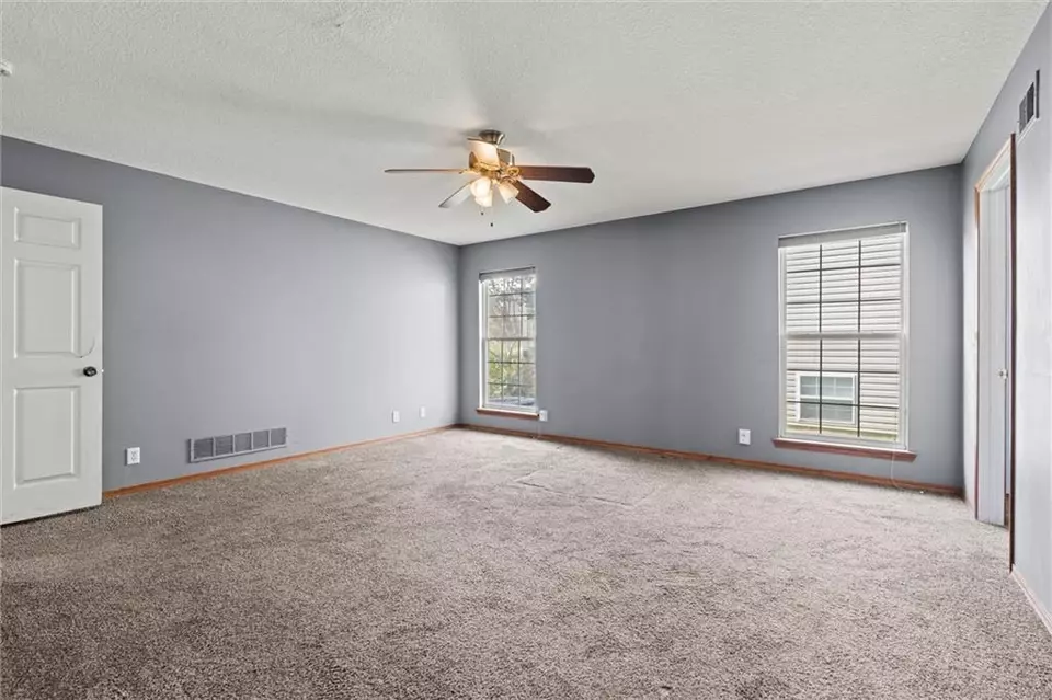 Bedroom - 20912 E 50th Street Ct, Blue Springs, MO 64015 photo 2 of 6
