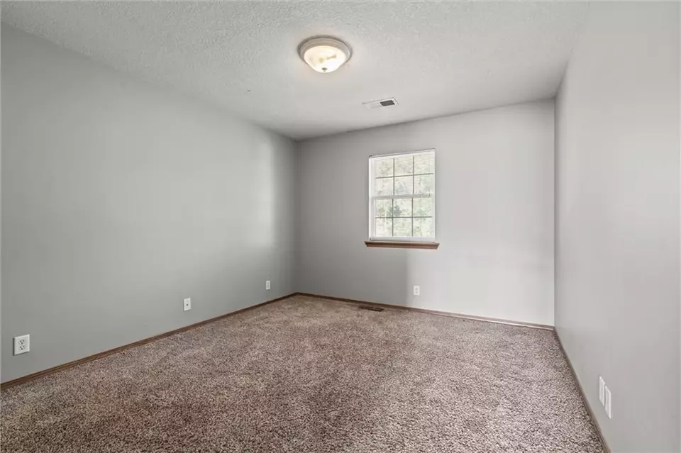 Bedroom - 20912 E 50th Street Ct, Blue Springs, MO 64015 photo 5 of 6