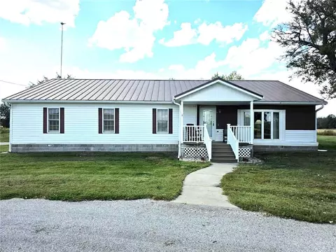 14750 Polly Rd, Pleasanton, KS 66075