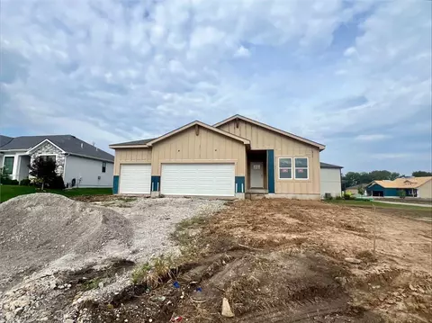 19622 Barstow St, Spring Hill, KS 66083