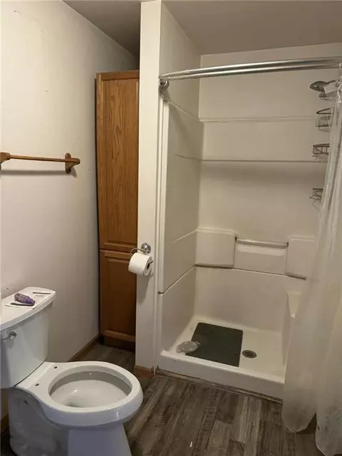 Bath - 807 W Spruce St, Cherokee, KS 66724 photo 1 of 2