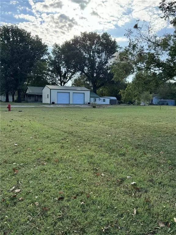 Other - 807 W Spruce St, Cherokee, KS 66724 photo 11 of 12