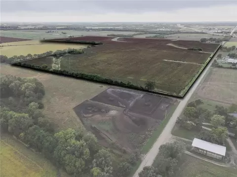 2960 Labette Rd, Ottawa, KS 66067