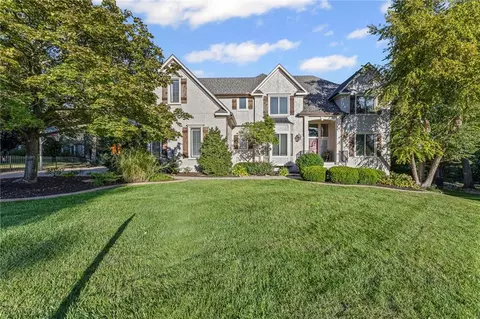 15145 Mohawk Cir, Leawood, KS 66224