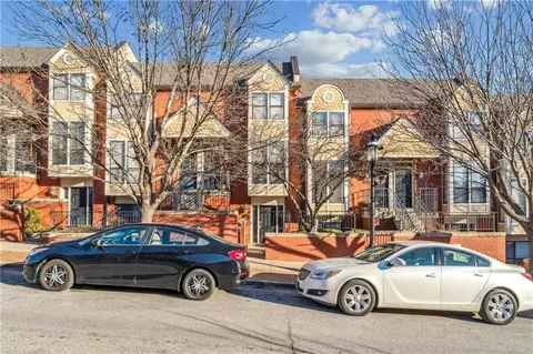 530 W 10th St #530, Kansas City, MO 64105