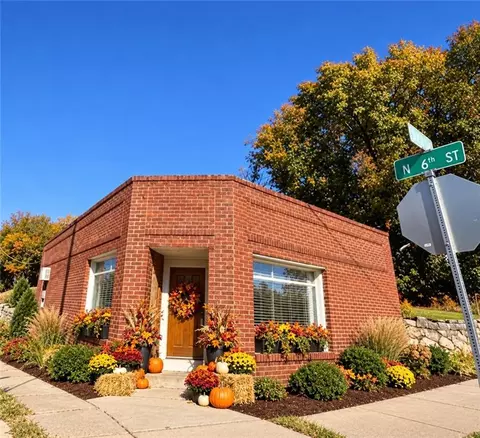 601 Hall St, Saint Joseph, MO 64501
