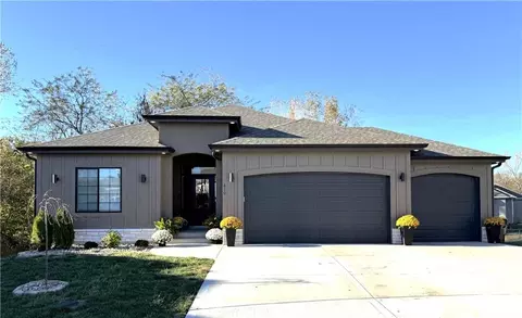 610 Caitlin Ct, Excelsior Springs, MO 64024