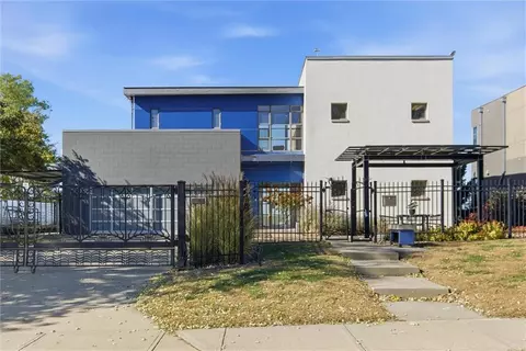 1520 Jarboe St, Kansas City, MO 64108