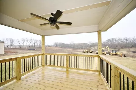 Exterior - 103 Johnson Cir, Dearborn, MO 64439 photo 7 of 7