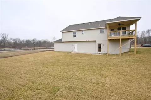 Exterior - 103 Johnson Cir, Dearborn, MO 64439 photo 5 of 7