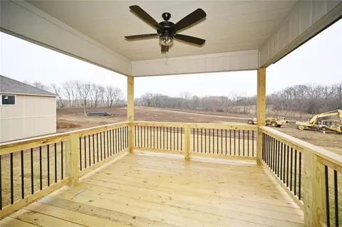 Exterior - 105 Johnson Cir, Dearborn, MO 64439 photo 3 of 3