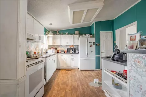 8602 E Utopia Dr, Bronaugh, MO 64728 photo 41
