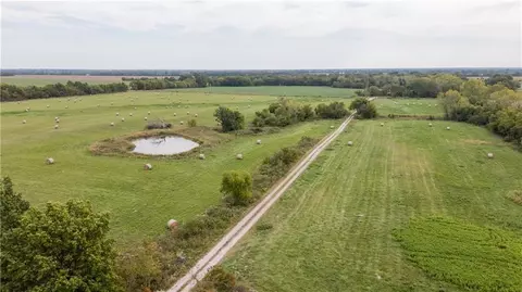 8602 E Utopia Dr, Bronaugh, MO 64728 photo 61