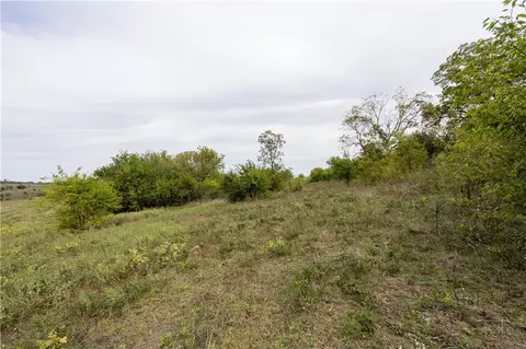 8602 E Utopia Dr, Bronaugh, MO 64728 photo 15