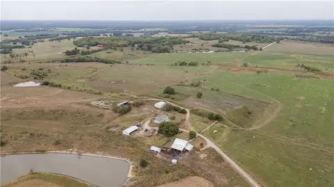 8602 E Utopia Dr, Bronaugh, MO 64728 photo 57