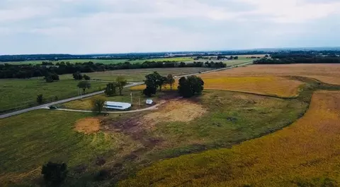 18155 Ks Hwy 52 Hwy, Mound City, KS 66056