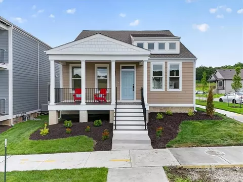 23722 E 11th St, Independence, MO 64056