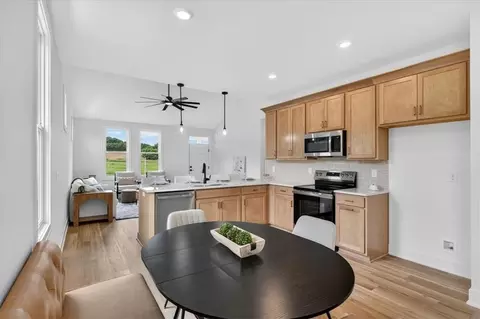 Dining - 23722 E 11th St, Independence, MO 64056 photo 1 of 3