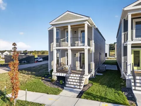 Exterior - 23718 E 11th St, Independence, MO 64056 photo 2 of 10