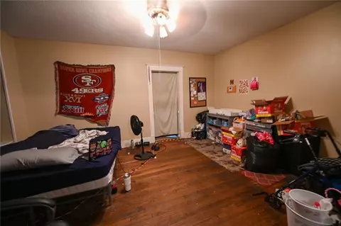 528 E Allison St, Nevada, MO 64772 photo 4