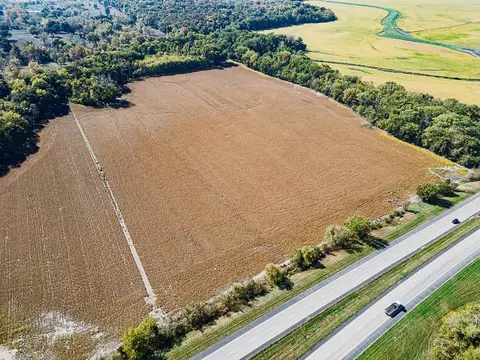 0000 State Ave, Tonganoxie, KS 66086