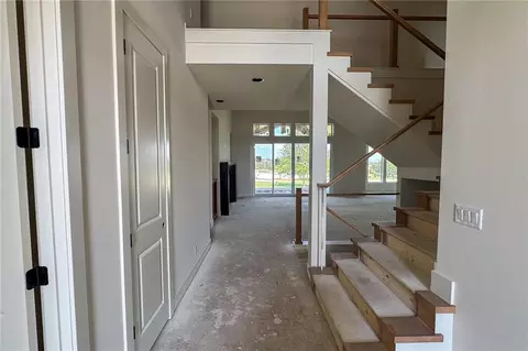 Entry Way - 21938 W 99th Ter, Lenexa, KS 66220 photo 1 of 9
