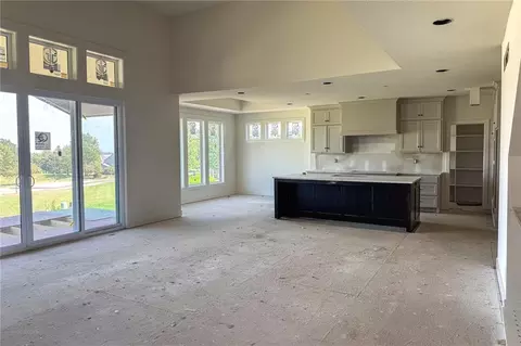 Living - 21938 W 99th Ter, Lenexa, KS 66220 photo 3 of 8