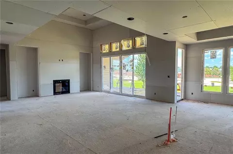 Living - 21938 W 99th Ter, Lenexa, KS 66220 photo 3 of 9