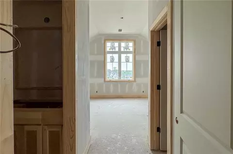 Entry Way - 21938 W 99th Ter, Lenexa, KS 66220 photo 8 of 10